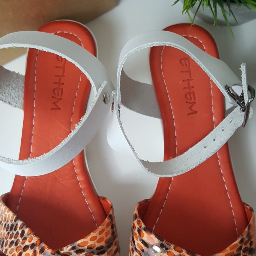 LAST CHANCE! CLOSET CLOSING! NIB Ethem Ozcan Orange Snake Print Leather Sandals - Picture 7 of 7